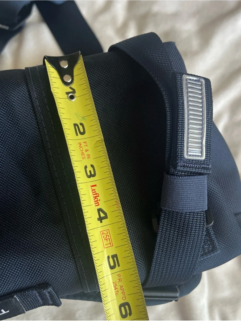 Timbuk2 Classic Messenger Laptop Bag Blue Small 15.2”W x 13.0” H x 5.12”D
